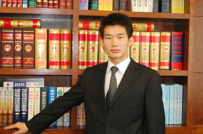 專業法律顧問，護航您的權益 走近廣東天勝律師事務所譚必龍律師